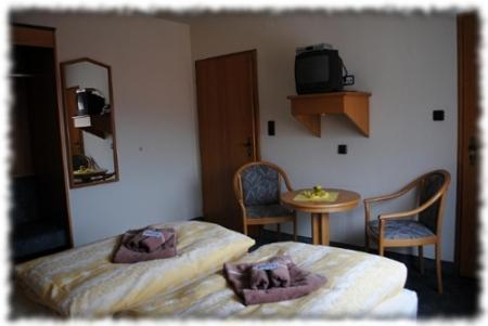 Gasthof Stern Burgsinn Extérieur photo